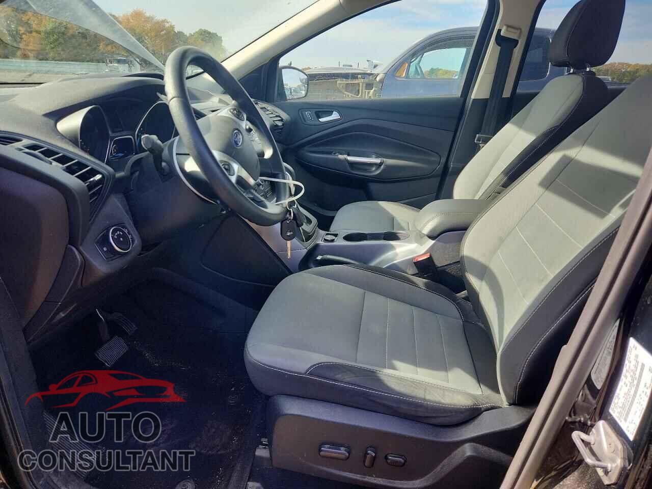 FORD ESCAPE 2016 - 1FMCU0G7XGUB27972