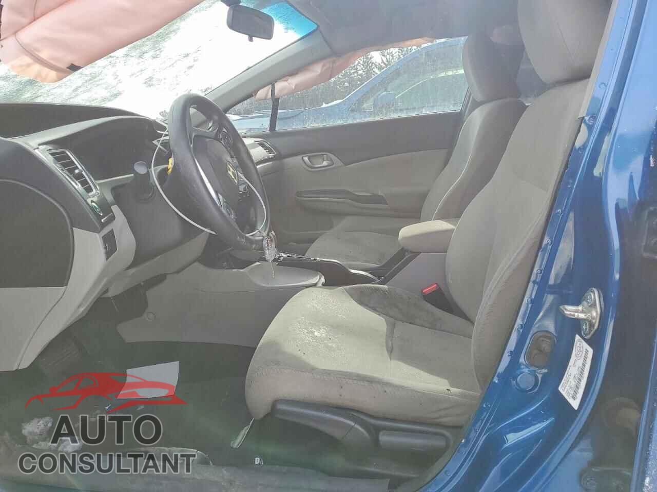 HONDA CIVIC 2013 - 2HGFB2F40DH032184