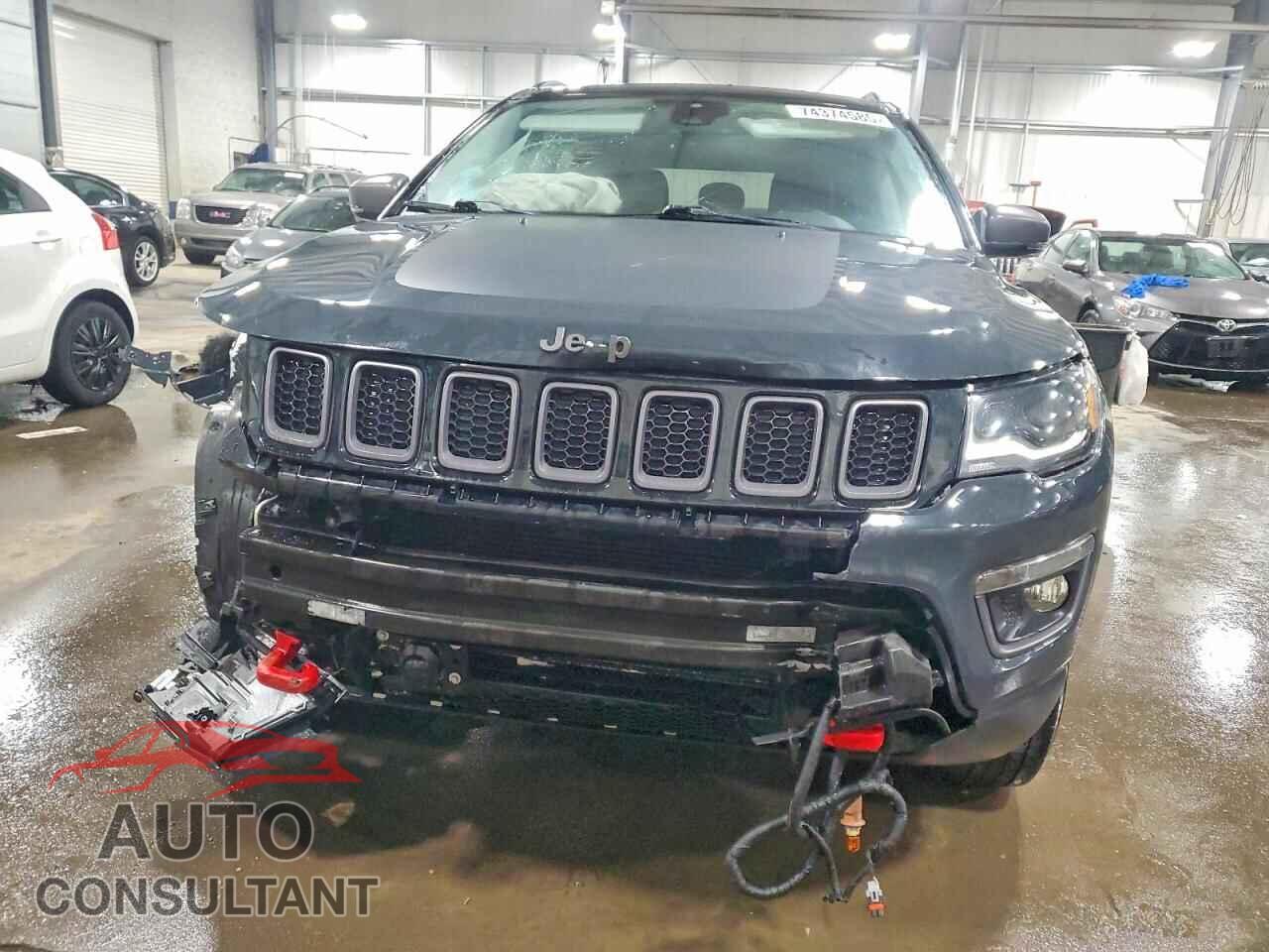 JEEP COMPASS 2018 - 3C4NJDDB9JT199883