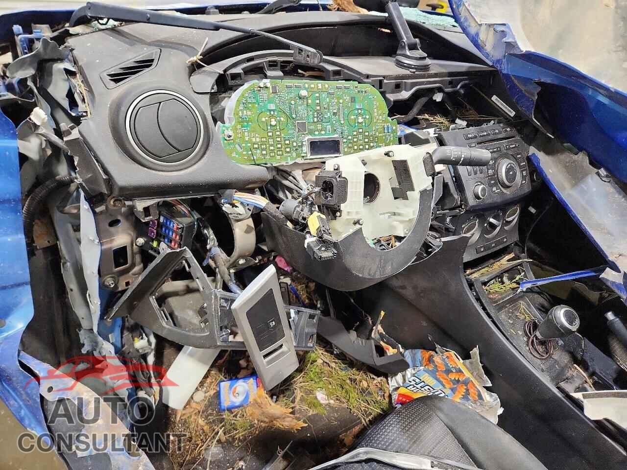 MAZDA 3 2012 - JM1BL1V77C1619043