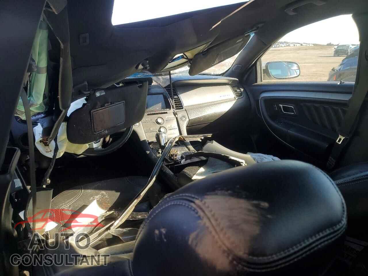 FORD TAURUS 2015 - 1FAHP2E85FG195799