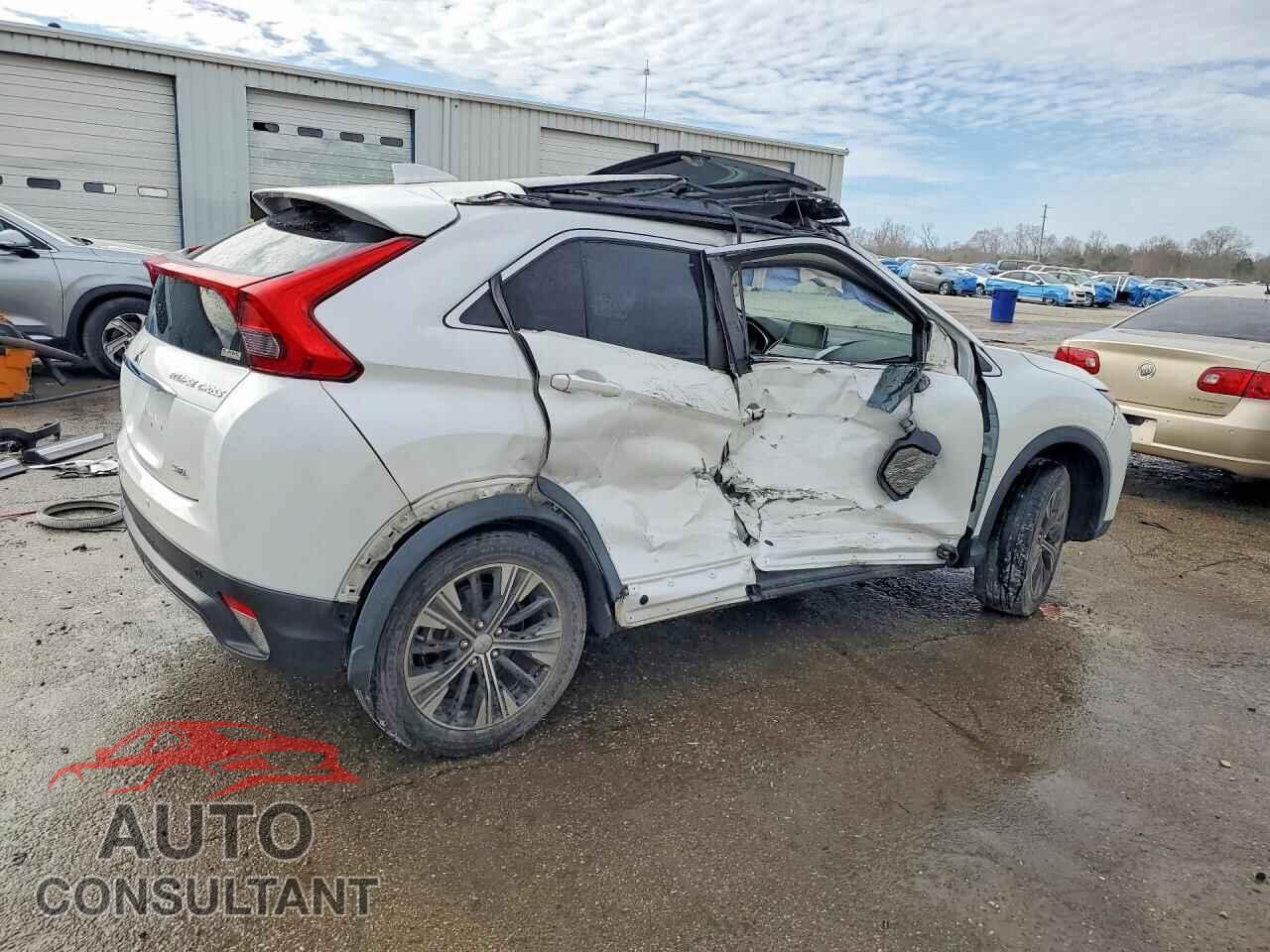 MITSUBISHI ECLIPSE 2018 - JA4AT5AA5JZ042767