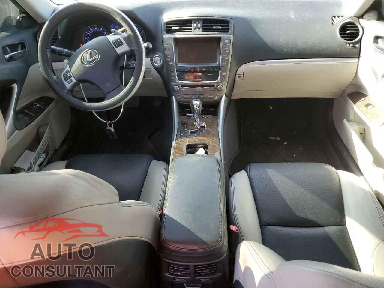 LEXUS IS 2012 - JTHCF5C22C5060468