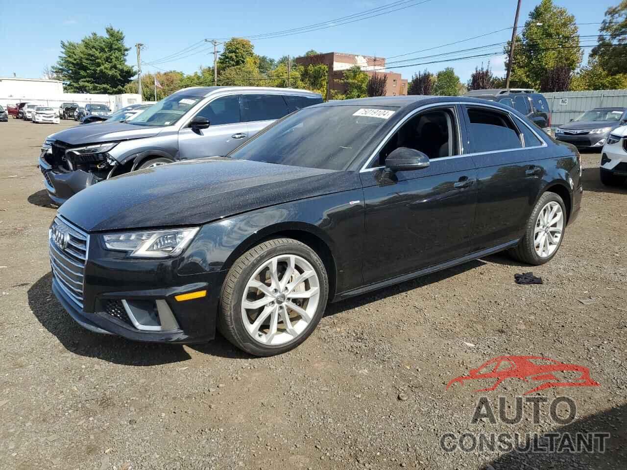 AUDI A4 2019 - WAUDNAF44KN013243