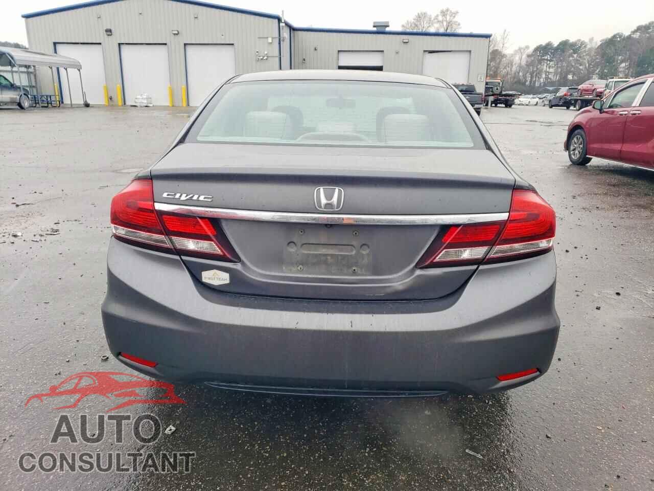 HONDA CIVIC 2013 - 2HGFB2F82DH524525