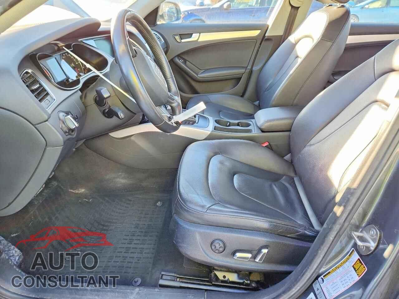 AUDI A4 2013 - WAUFFAFL2DN051358
