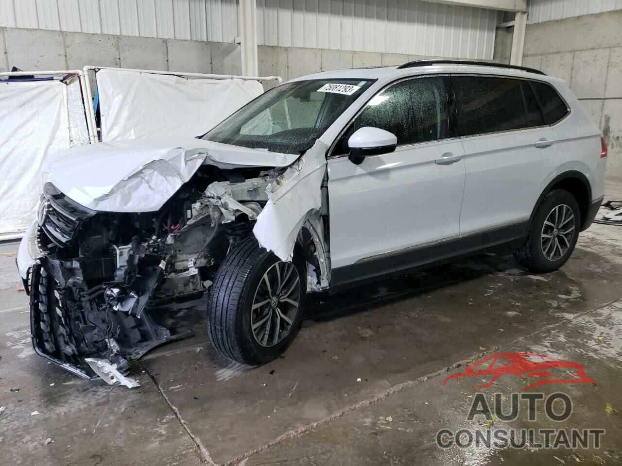 VOLKSWAGEN TIGUAN 2018 - 3VV2B7AX4JM222483