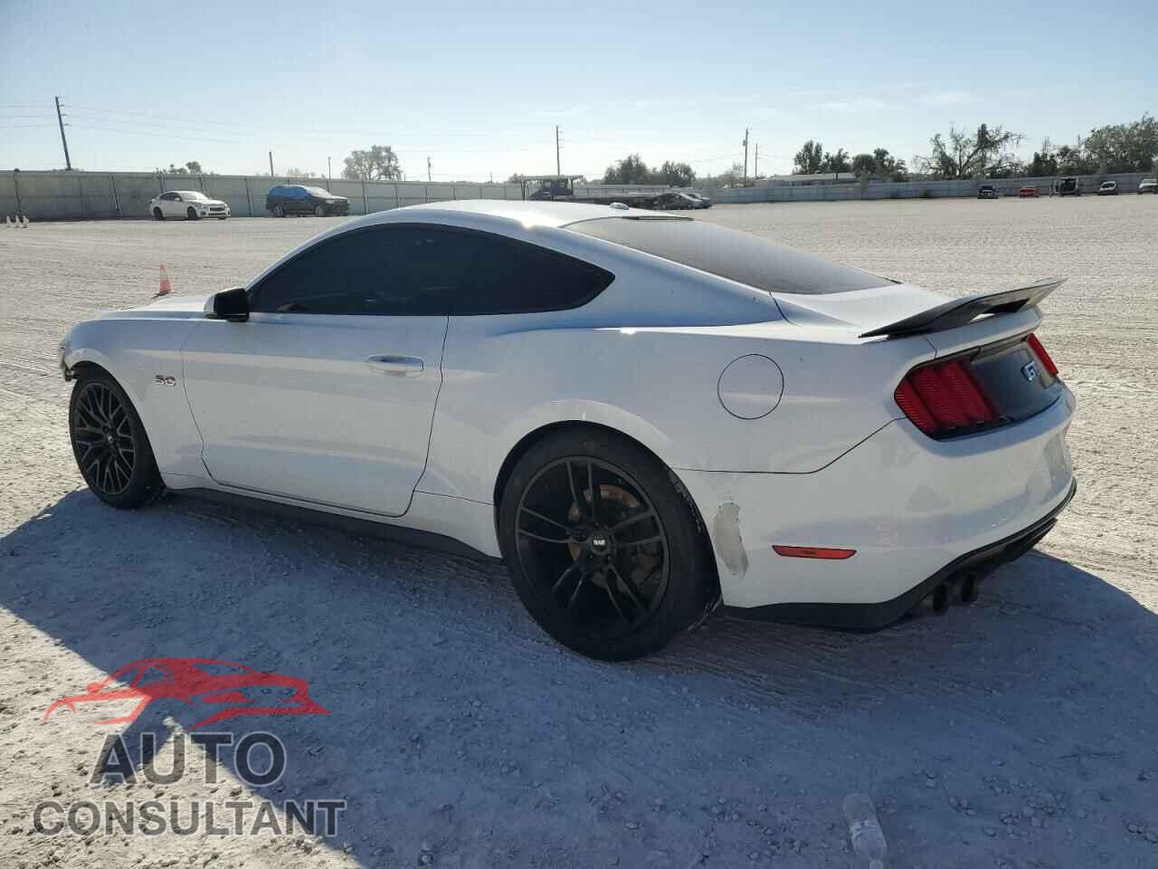 FORD MUSTANG 2015 - 1FA6P8CF8F5409207