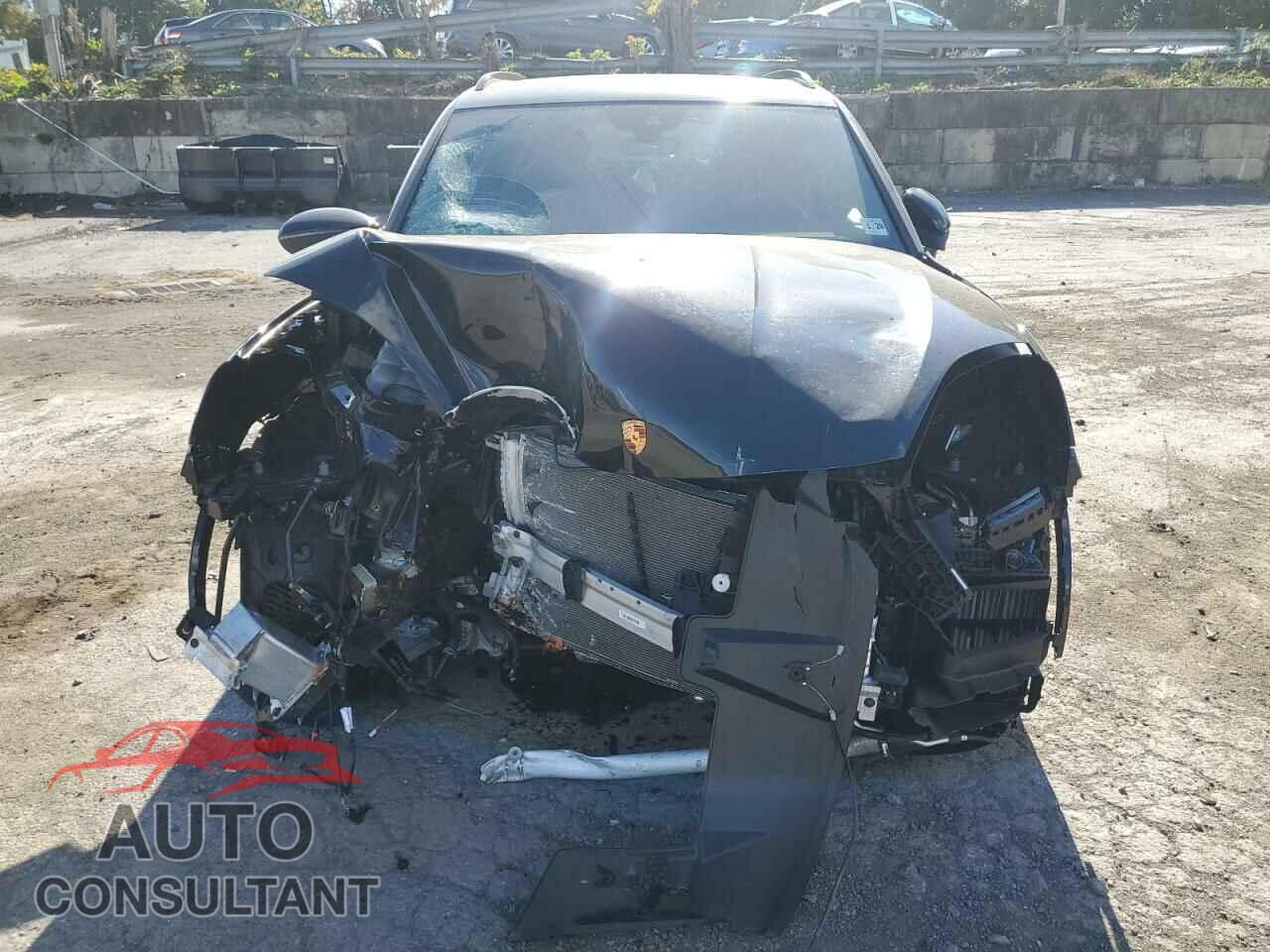 PORSCHE CAYENNE 2024 - WP1AA2AY1RDA02409