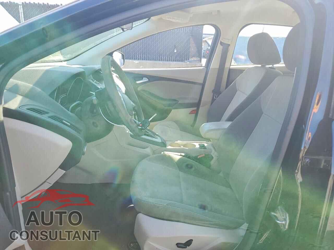 FORD FOCUS 2014 - 1FADP3F27EL255991