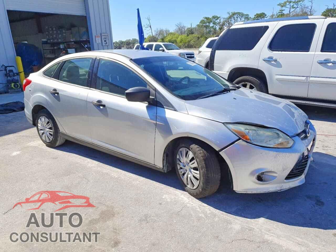 FORD FOCUS 2012 - 1FAHP3E25CL188257