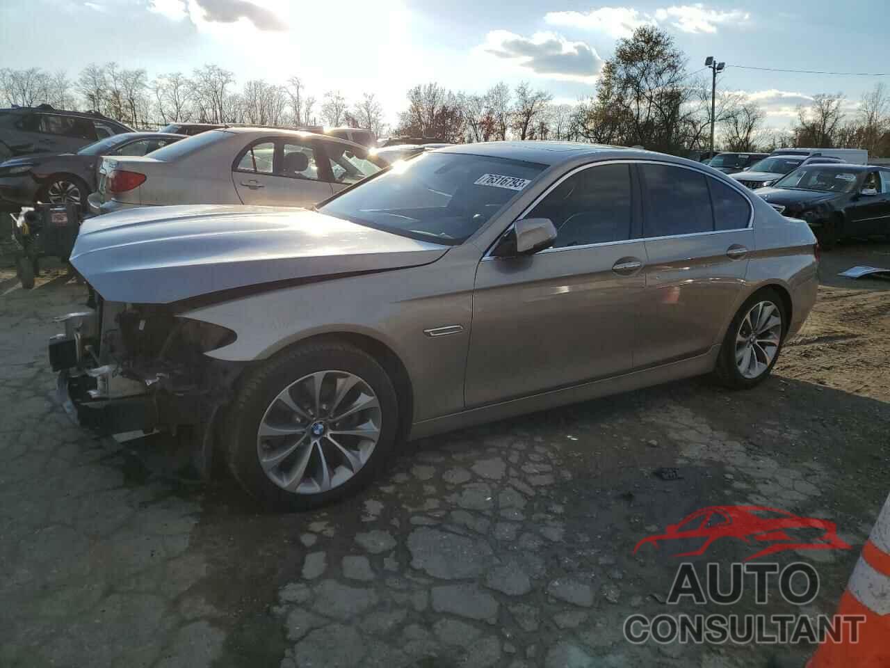 BMW 5 SERIES 2016 - WBA5A5C58GD528876