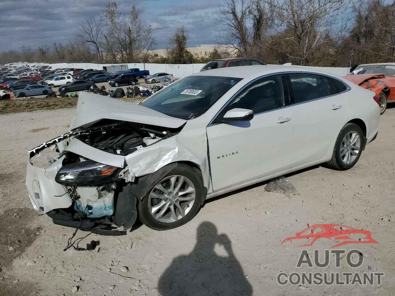 CHEVROLET MALIBU 2016 - 1G1ZE5ST0GF281844
