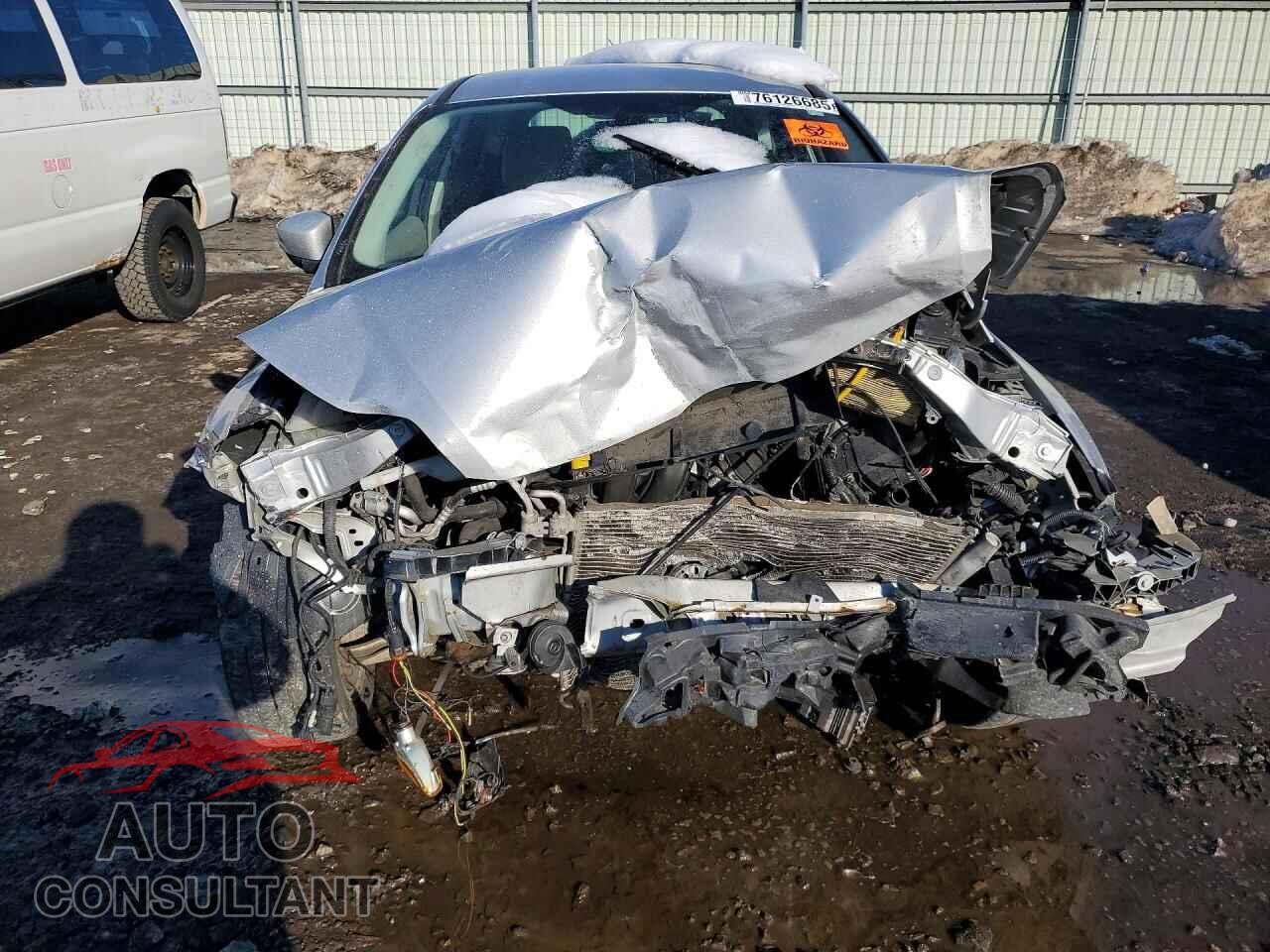 FORD FOCUS 2012 - 1FAHP3M23CL200097