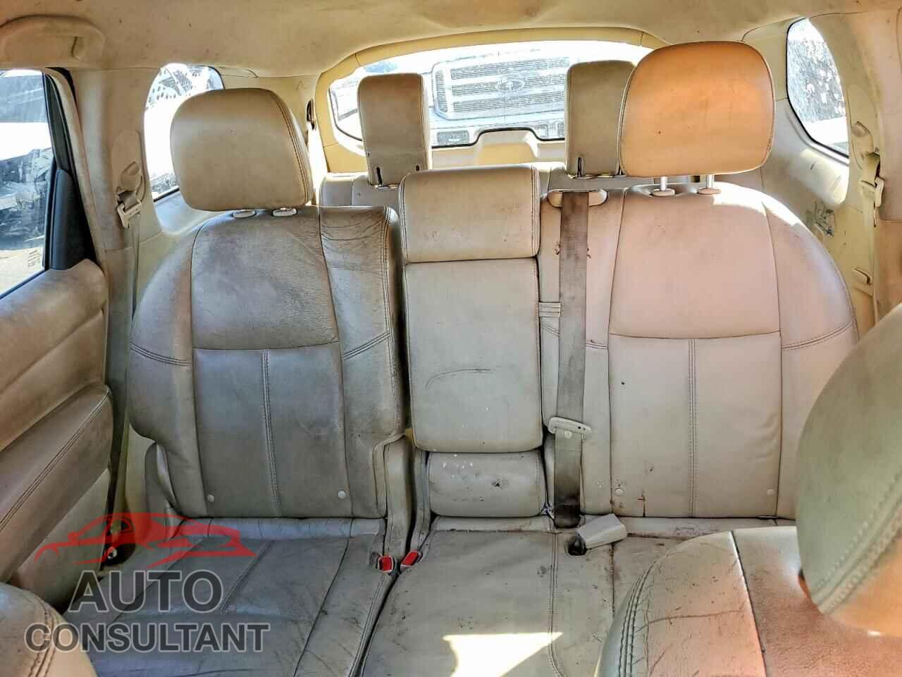 NISSAN PATHFINDER 2013 - 5N1AR2MN2DC667048