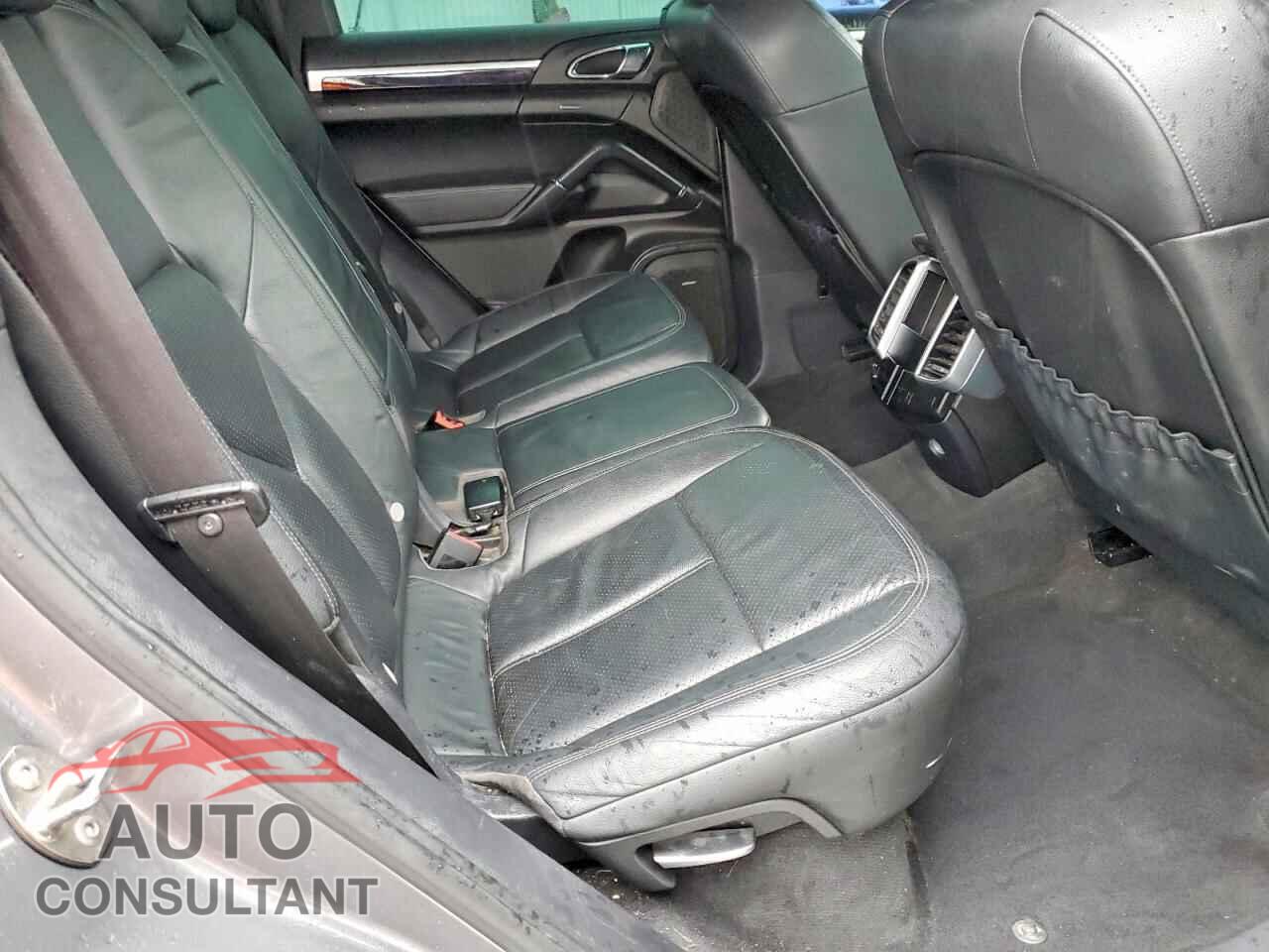 PORSCHE CAYENNE 2011 - WP1AA2A27BLA06813