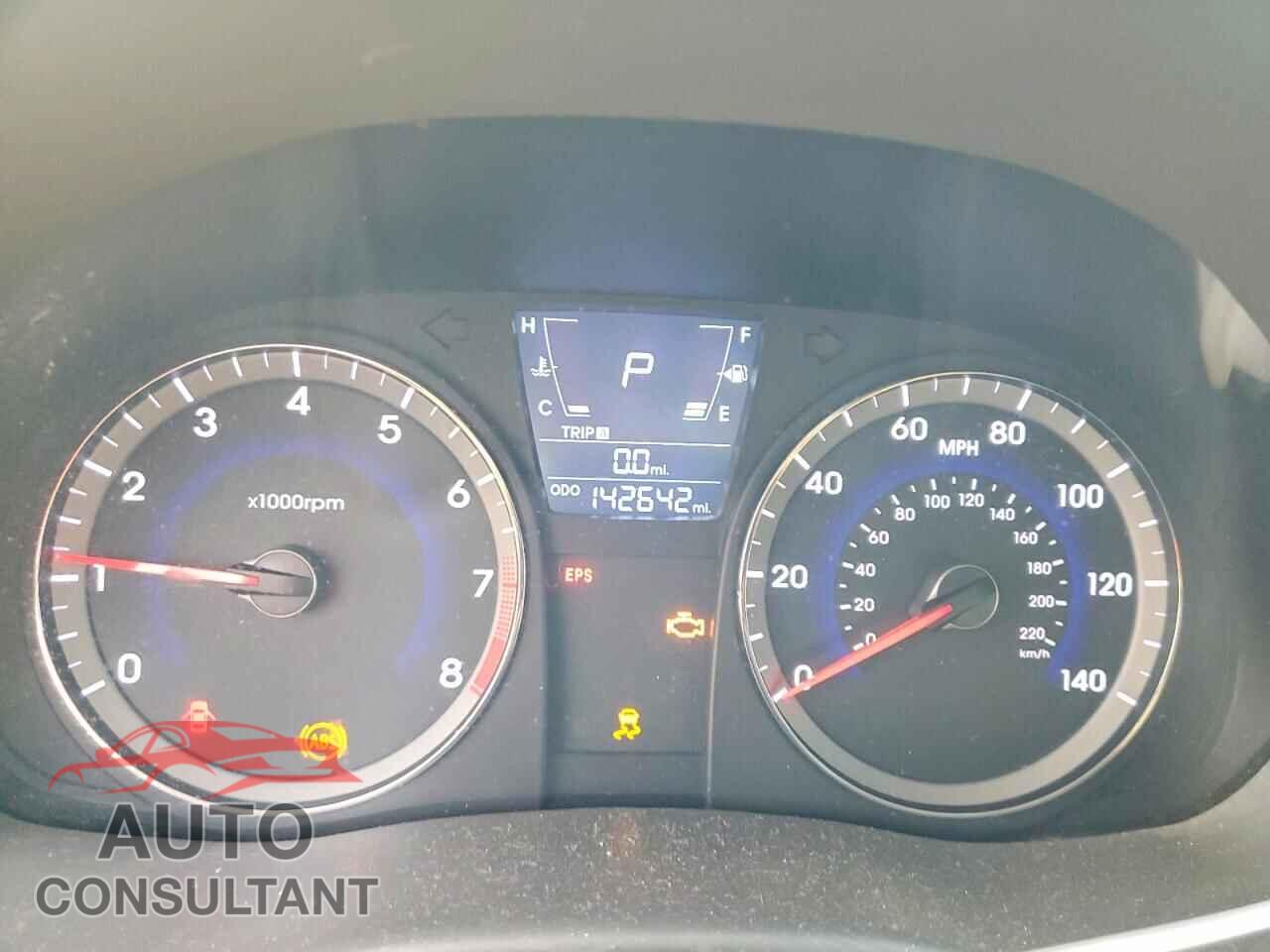 HYUNDAI ACCENT 2013 - KMHCU5AE4DU107992