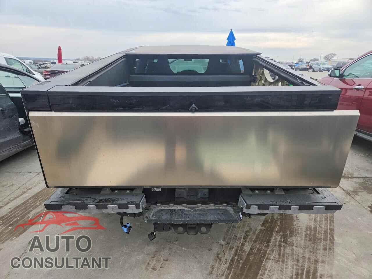 TESLA CYBERTRUCK 2024 - 7G2CEHED7RA011336