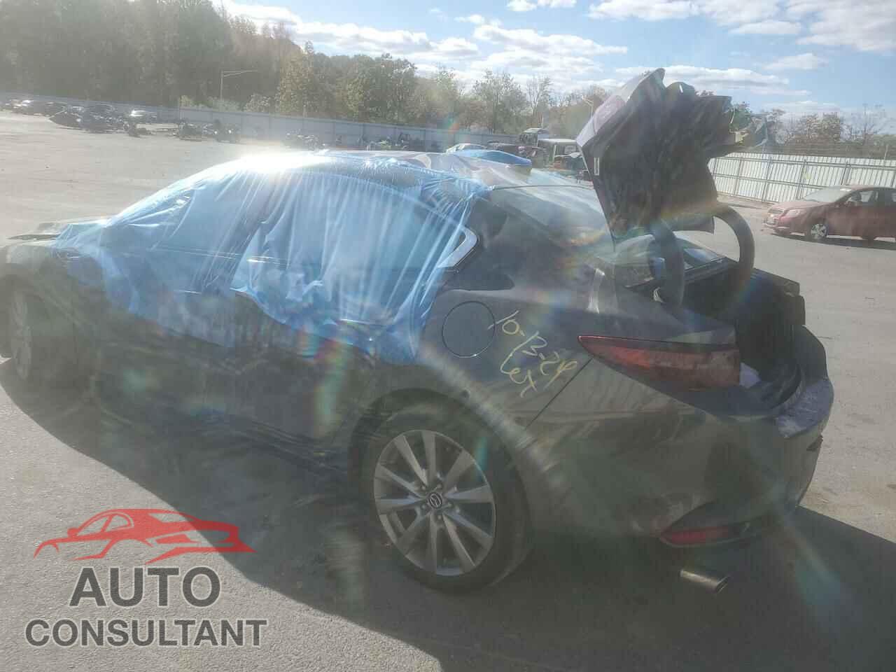 MAZDA 3 2019 - 3MZBPADL3KM106986
