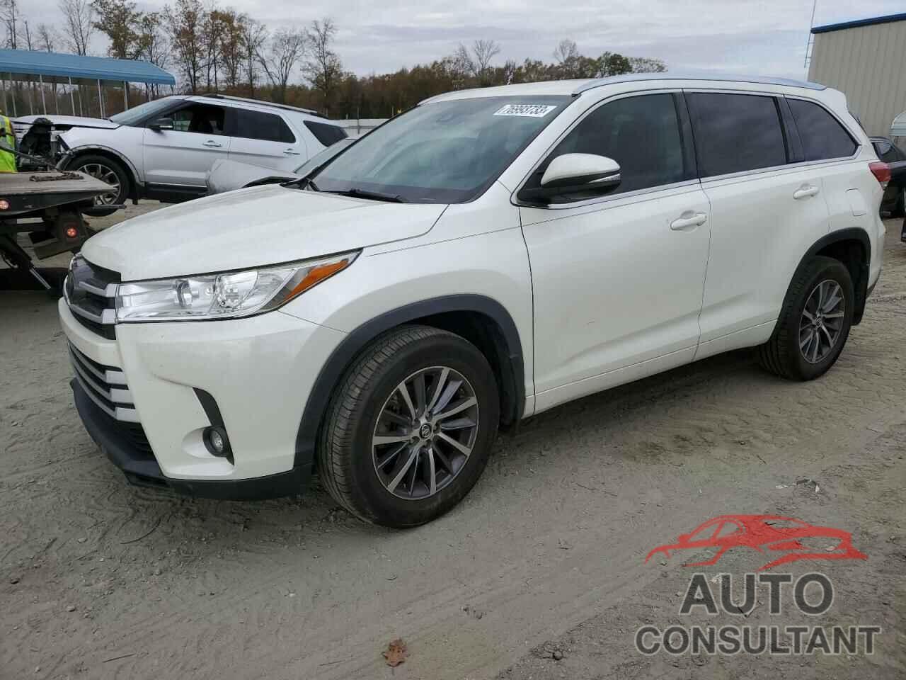 TOYOTA HIGHLANDER 2017 - 5TDKZRFH8HS525977