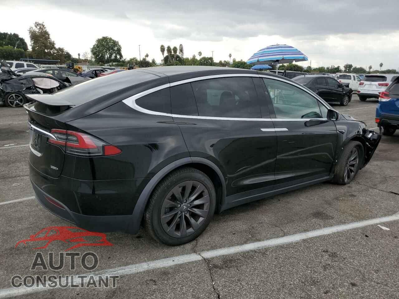 TESLA MODEL X 2019 - 5YJXCAE23KF151036