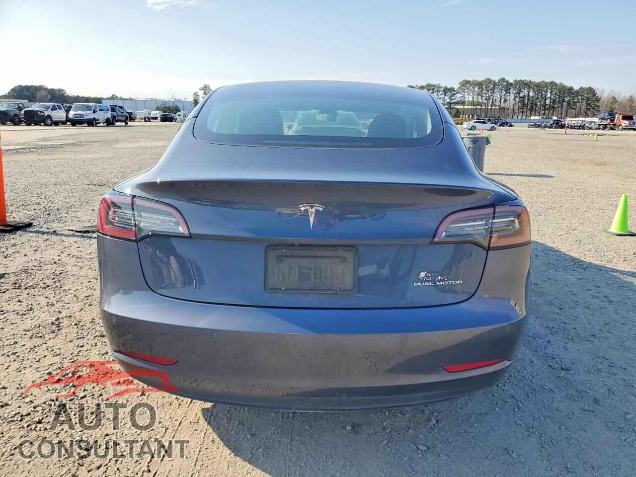 TESLA MODEL 3 2022 - 5YJ3E1EB8NF113170