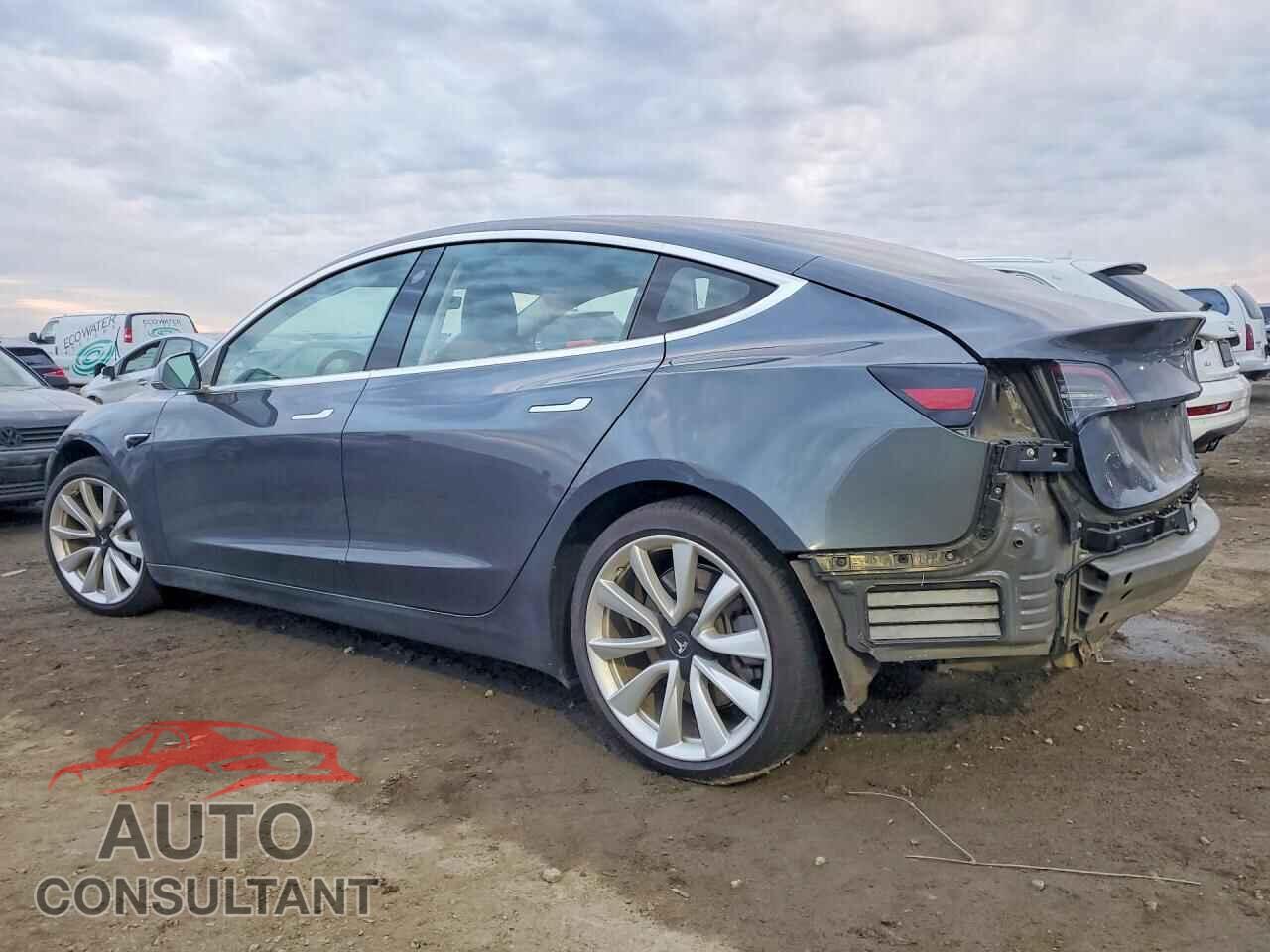 TESLA MODEL 3 2018 - 5YJ3E1EA7JF046496