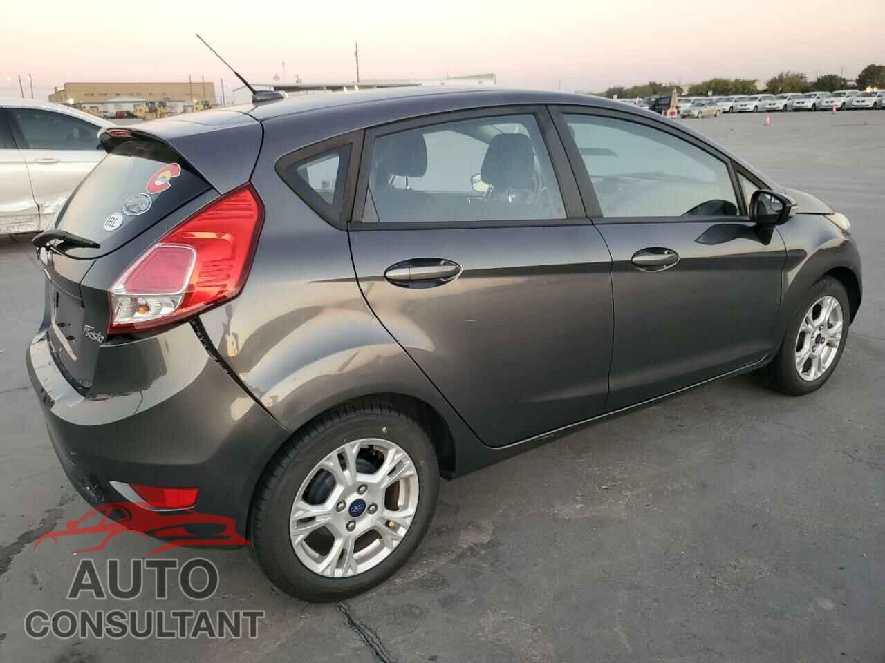 FORD FIESTA 2016 - 3FADP4EJ4GM153757
