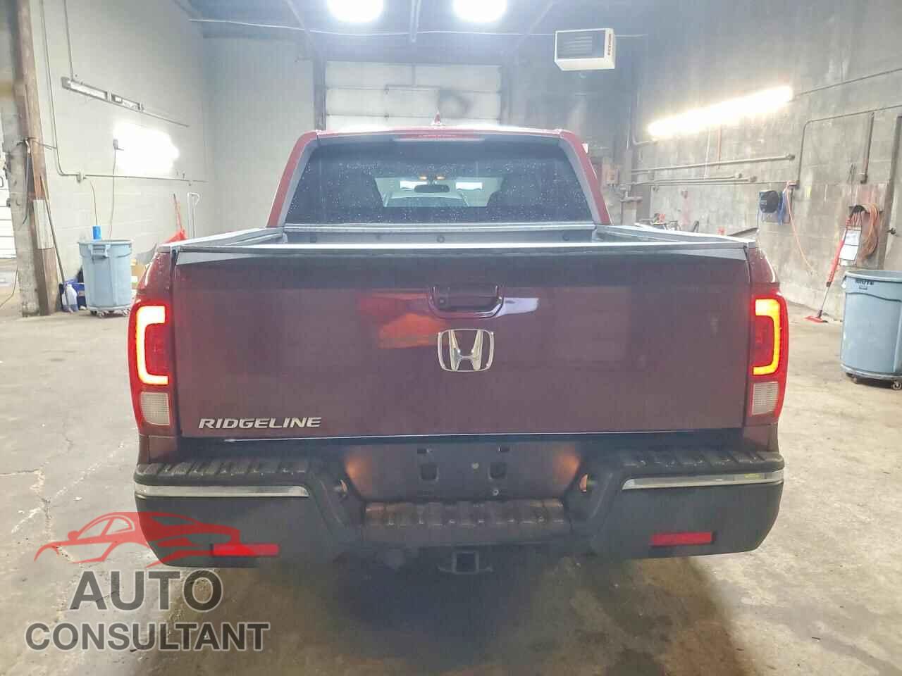 HONDA RIDGELINE 2017 - 5FPYK2F49HB007083