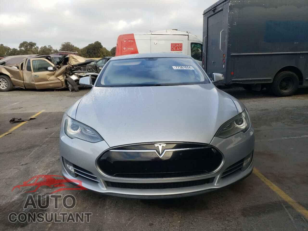 TESLA MODEL S 2012 - 5YJSA1CP8CFP01363
