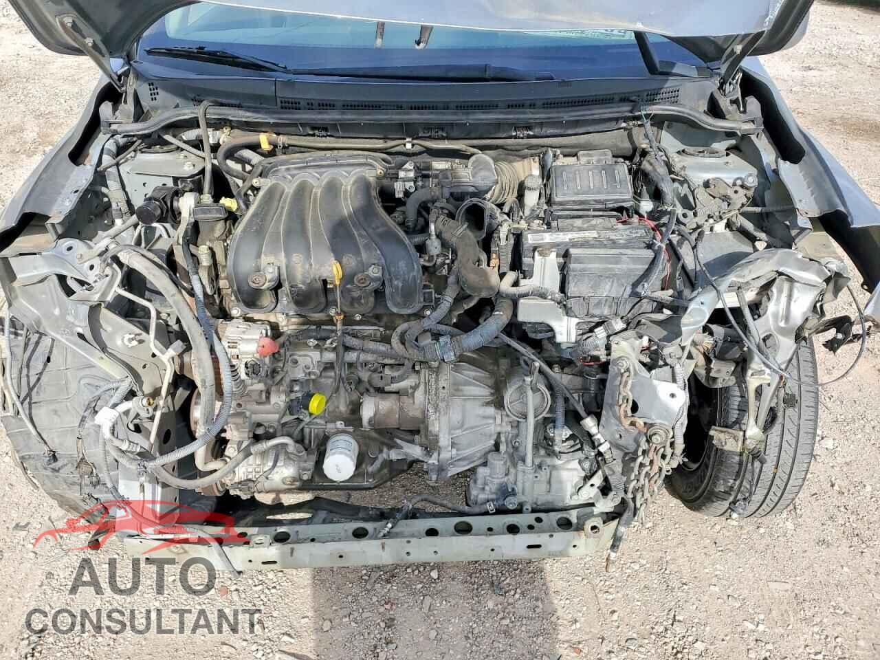 NISSAN VERSA 2011 - 3N1BC1CP7BL390845