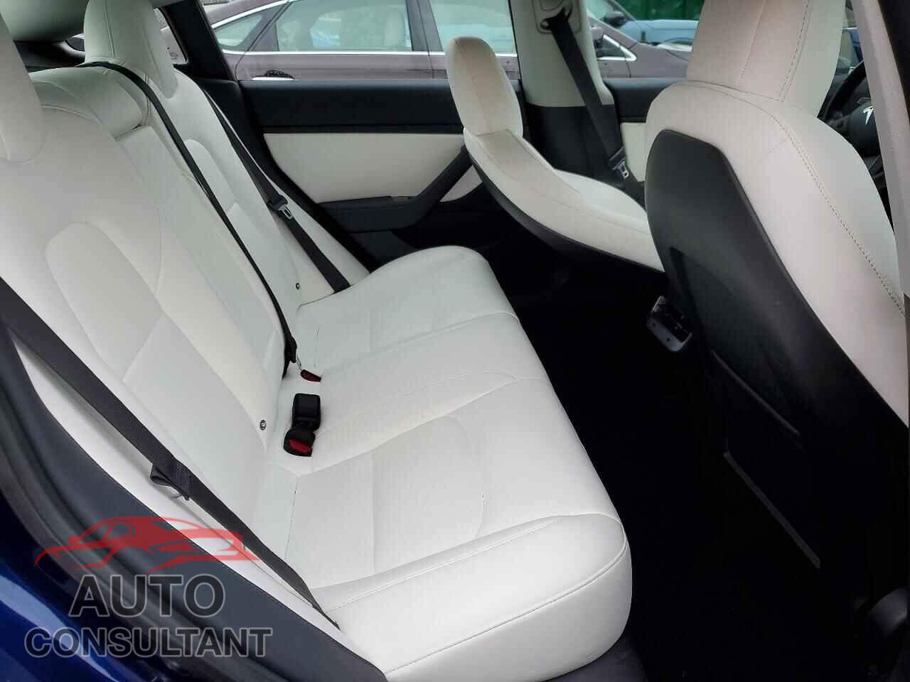 TESLA MODEL 3 2018 - 5YJ3E1EB4JF080842