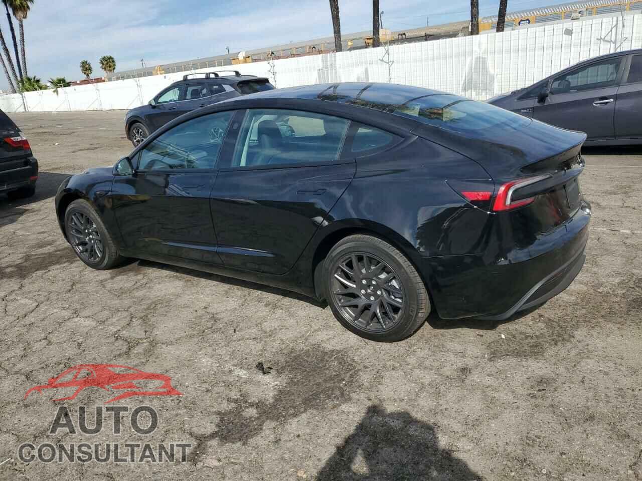 TESLA MODEL 3 2024 - 5YJ3E1EA3RF867994