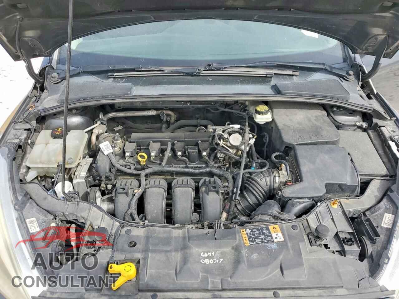 FORD FOCUS 2017 - 1FADP3E28HL312236