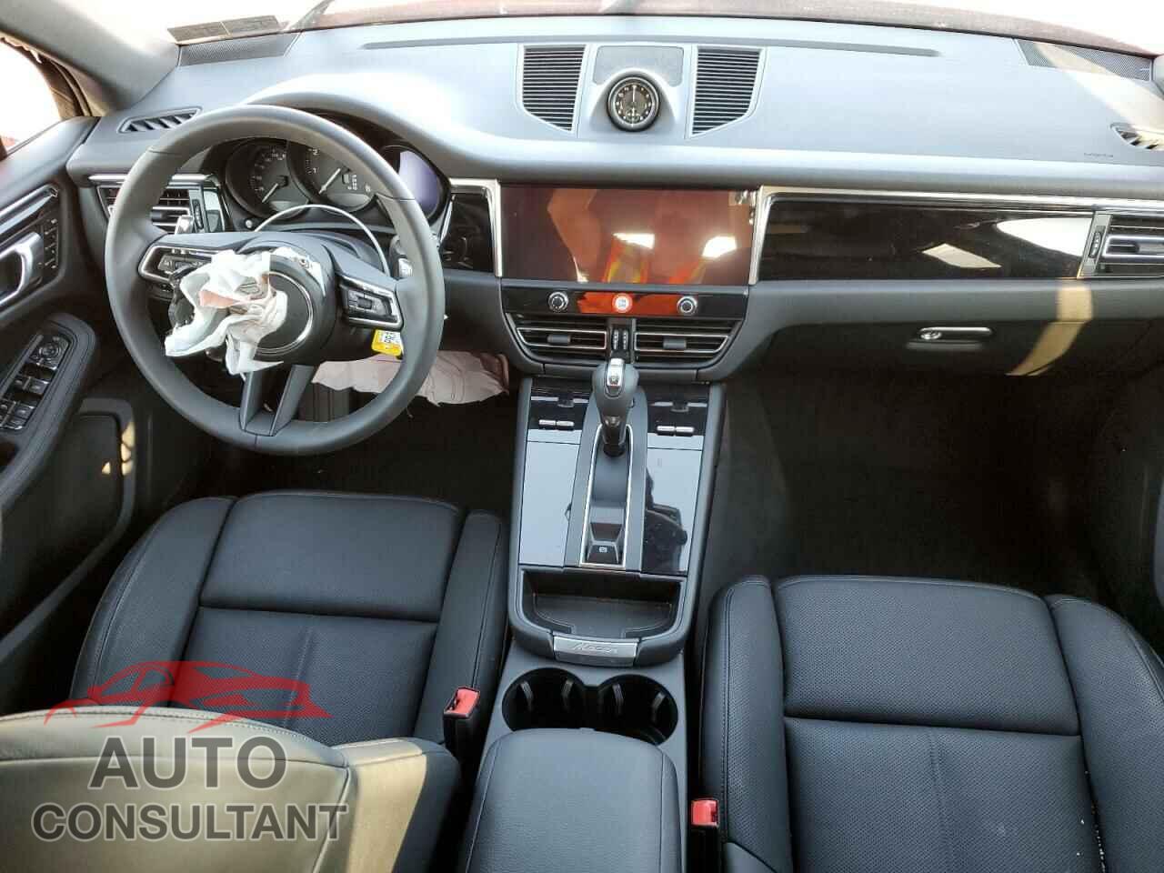 PORSCHE MACAN BASE 2024 - WP1AA2A50RLB17367