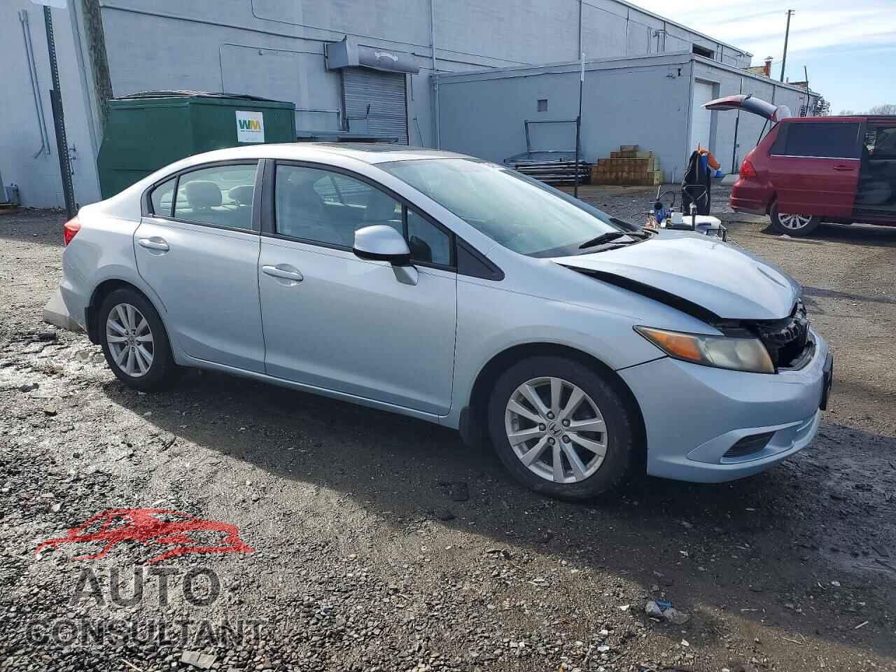 HONDA CIVIC 2012 - 2HGFB2F86CH547739
