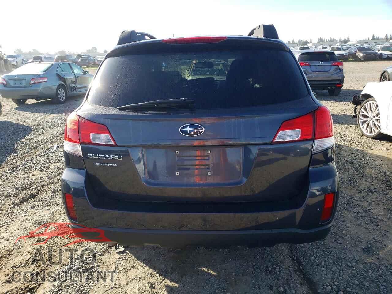 SUBARU OUTBACK 2013 - 4S4BRBCC7D3247290