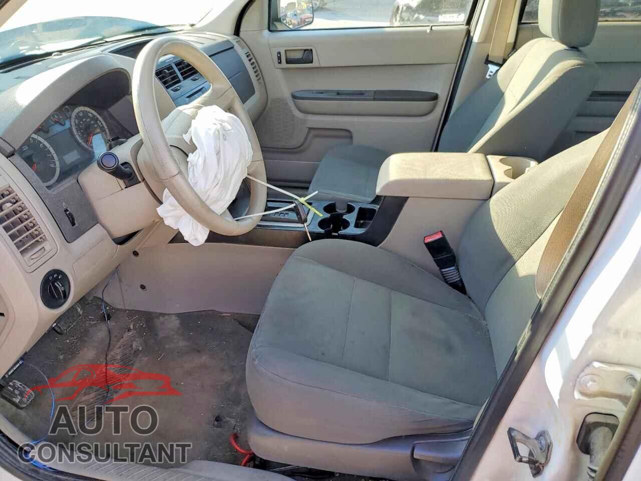 FORD ESCAPE 2010 - 1FMCU9C75AKD47159