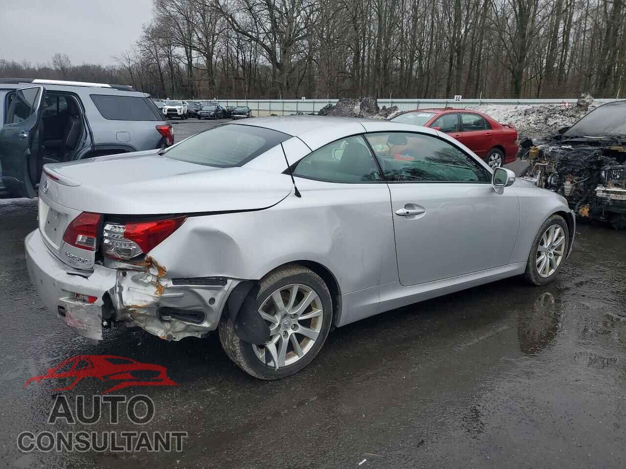 LEXUS IS 250C 2010 - JTHFF2C24A2504251