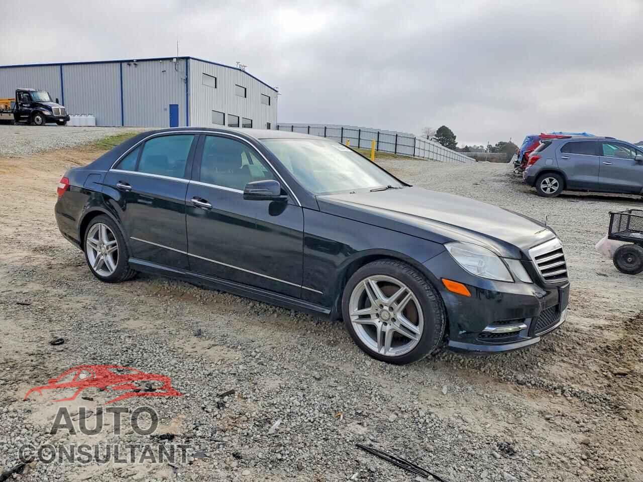 MERCEDES-BENZ E-CLASS 2013 - WDDHF8JBXDA742427