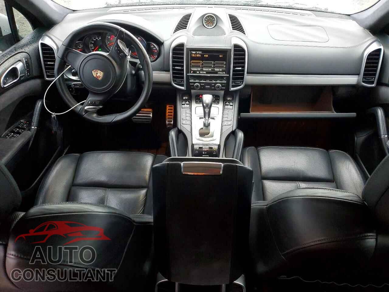 PORSCHE CAYENNE 2013 - WP1AD2A24DLA78269