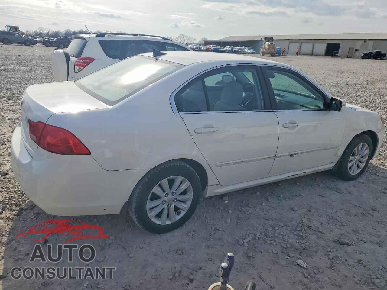KIA OPTIMA 2010 - KNAGG4A87A5436321