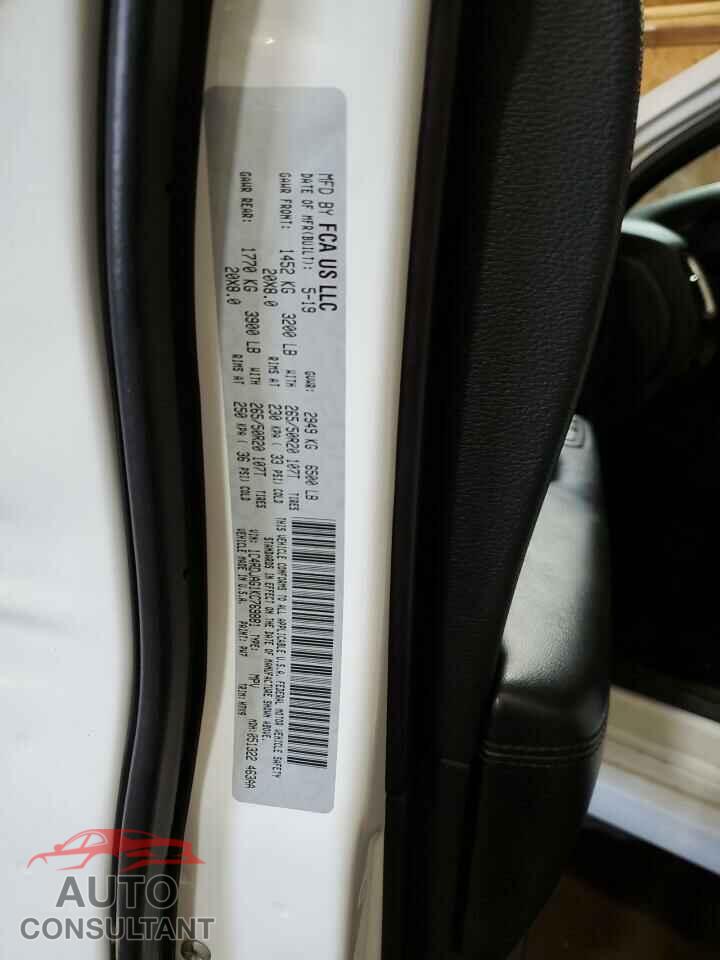 DODGE DURANGO 2019 - 1C4RDJAG1KC769881