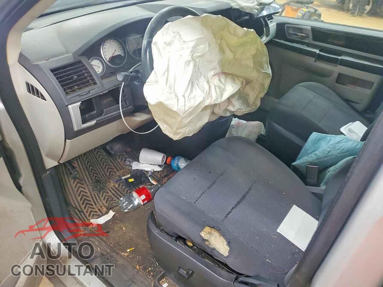 DODGE CARAVAN 2010 - 2D4RN5D17AR118274