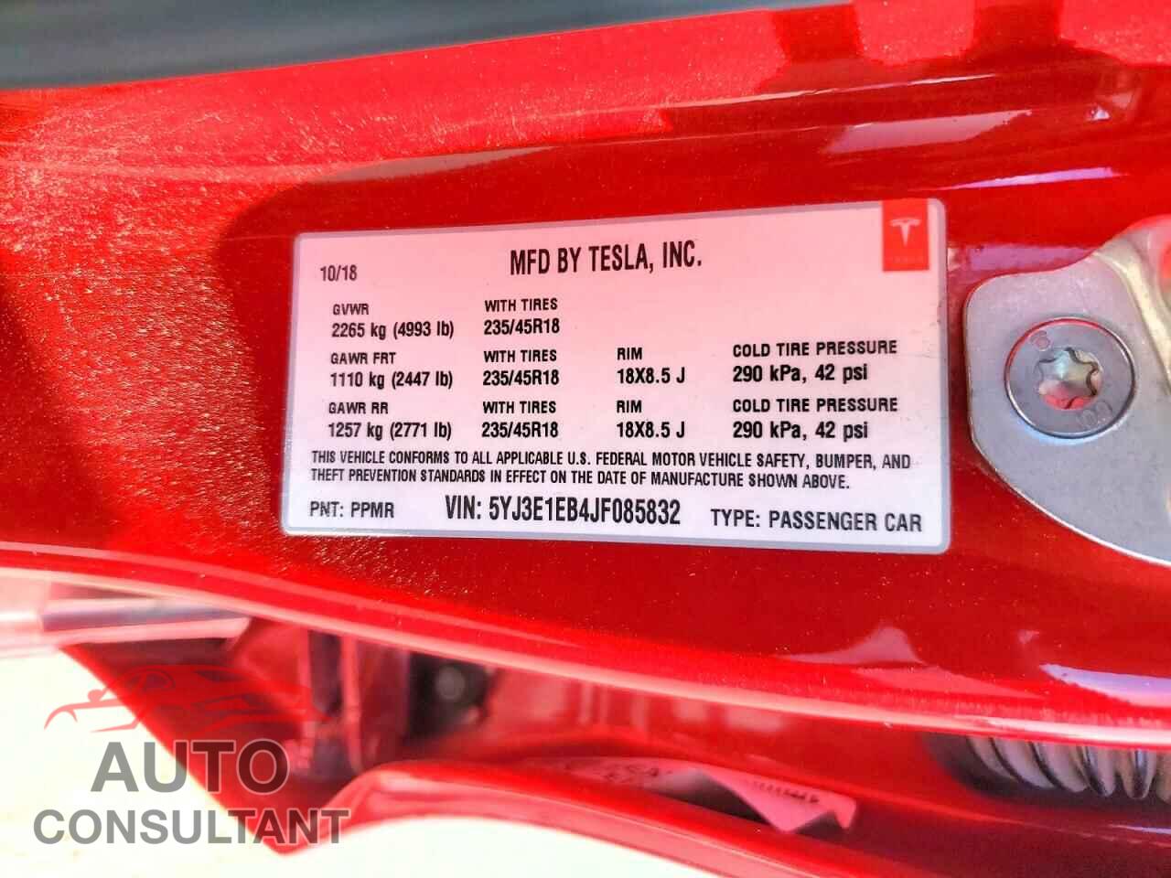 TESLA MODEL 3 2018 - 5YJ3E1EB4JF085832
