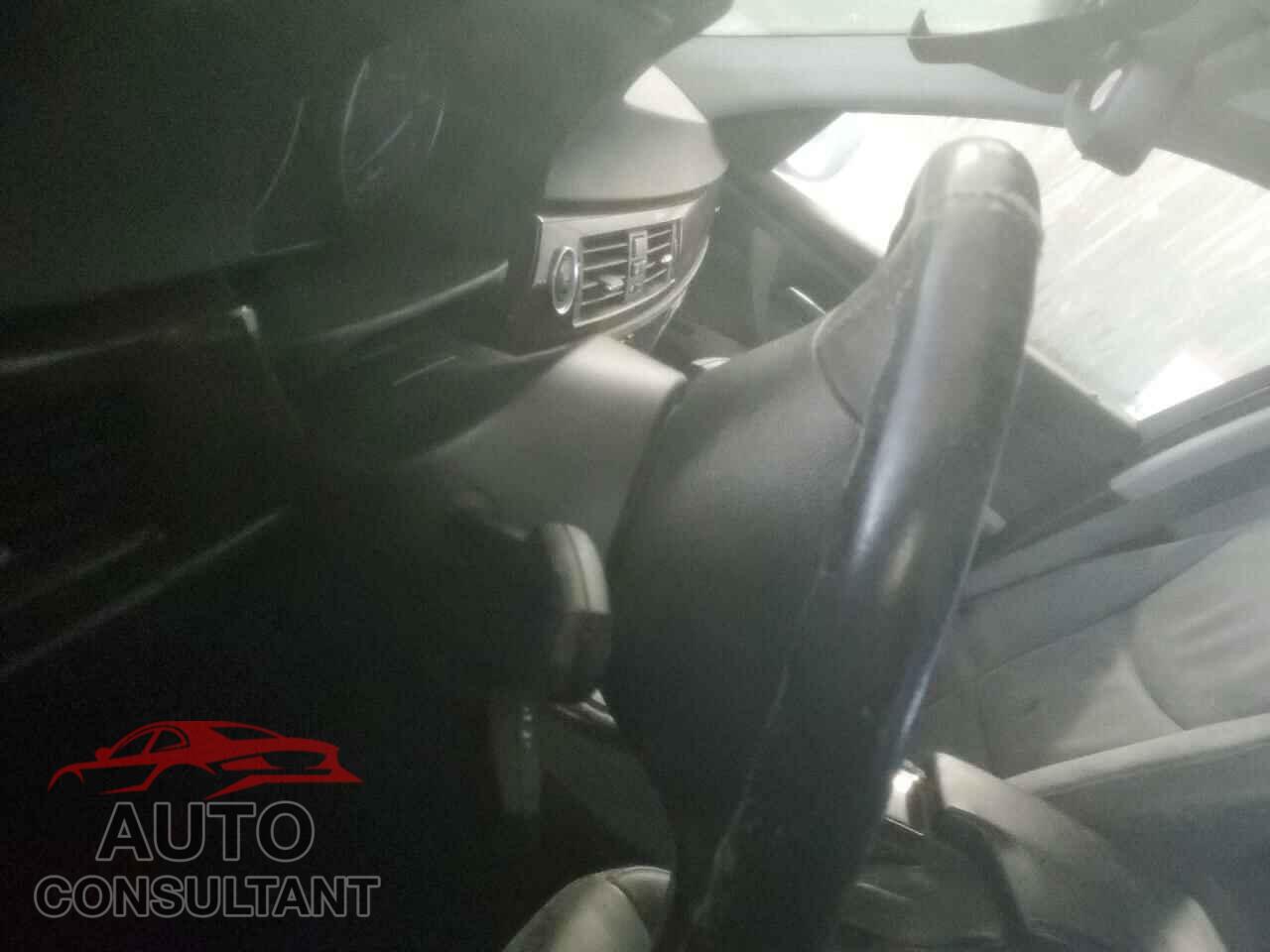 BMW 3 SERIES 2009 - WBAUU33559A539748