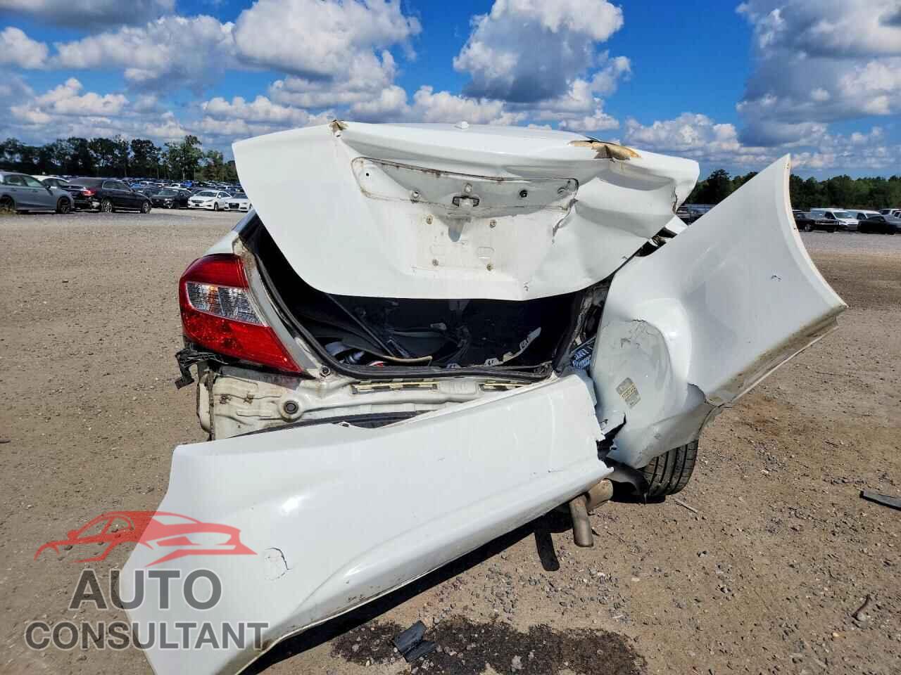 HONDA CIVIC 2012 - 2HGFB2F83CH549206