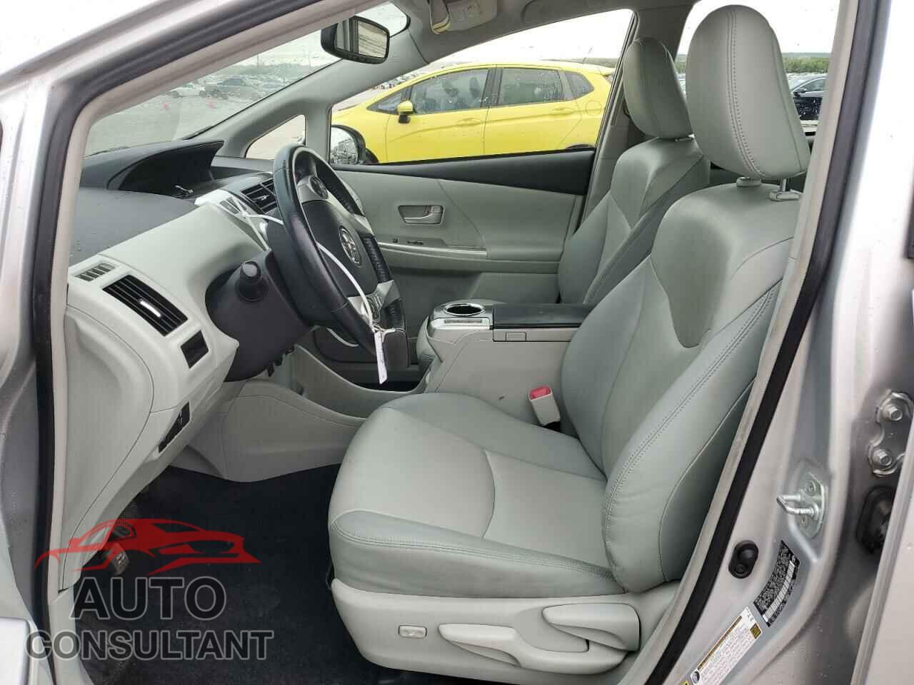 TOYOTA PRIUS 2013 - JTDZN3EU2D3230391