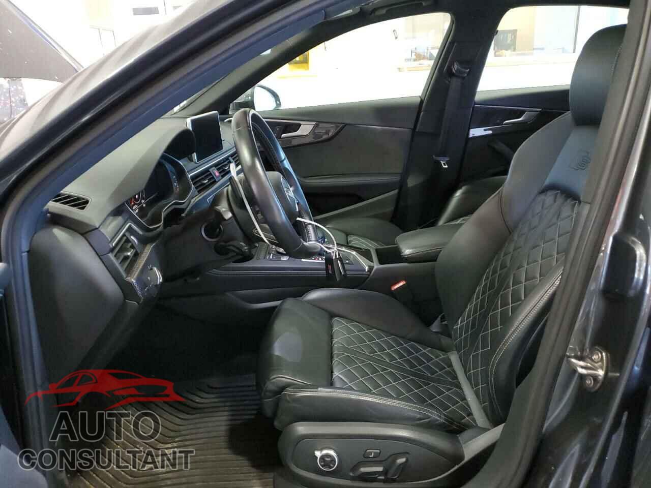 AUDI S4/RS4 2018 - WAUB4AF44JA211921