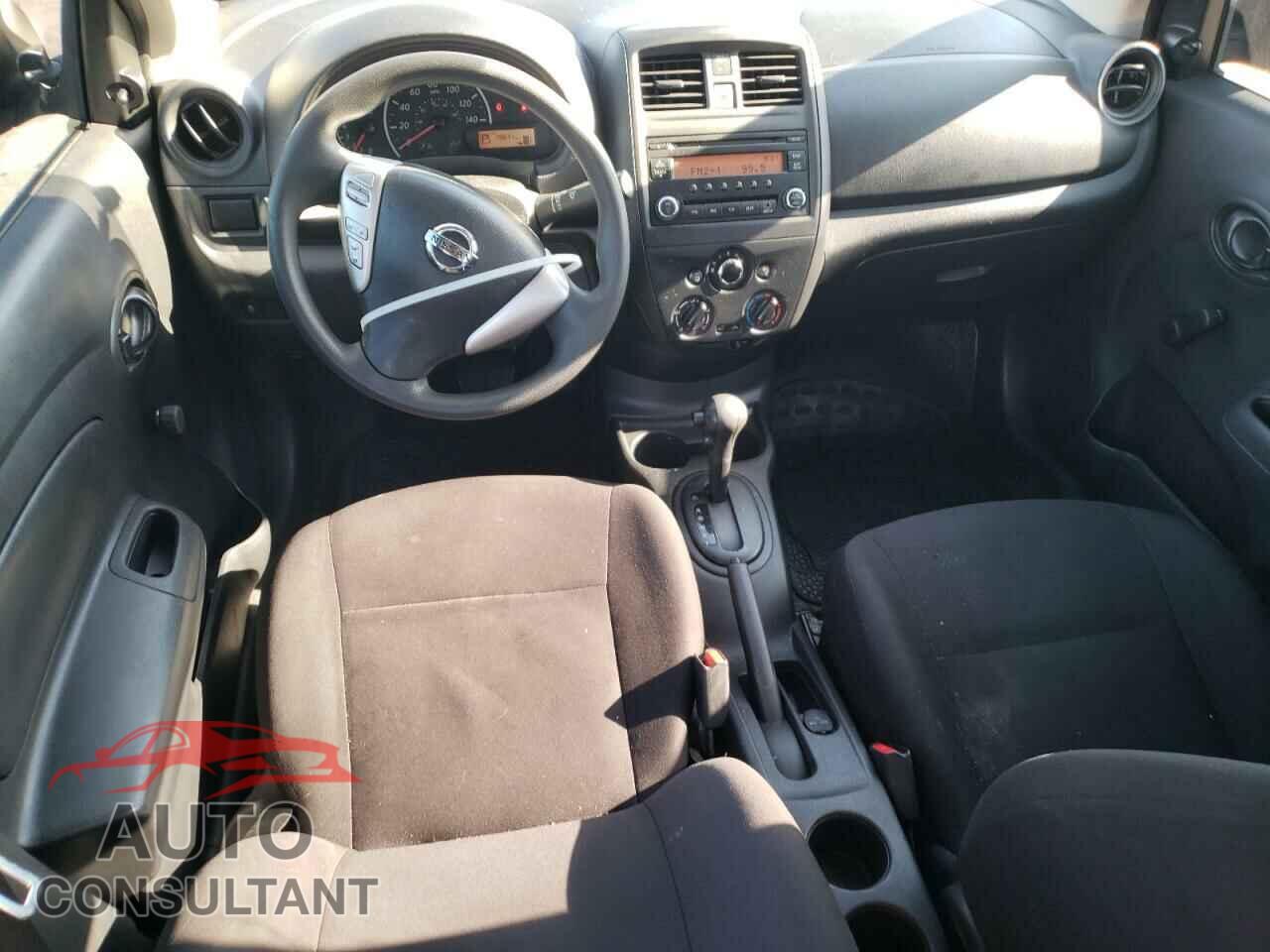 NISSAN VERSA 2015 - 3N1CN7AP4FL820180